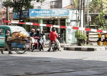 36 Kejadian Kecelakaan di Perlintasan Sebidang KA Akibat Tidak Disiplin