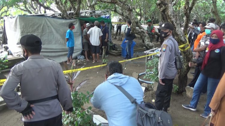 Diduga Dibunuh, Makam Bocah di Jombang Dibongkar