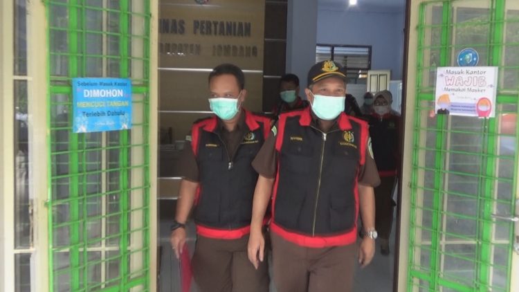 Satuan Khusus Anti Korupsi Kejari Jombang Geledah Disperta