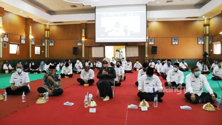 Pemkab Jombang Gelar Taklim ASN