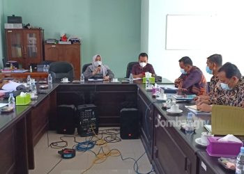 Komisi D Hearing Bersama Disdikbud Bahas Rencana Kerja