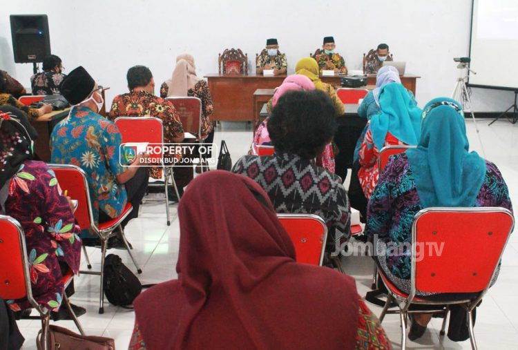 Disdikbud Jombang Sosialisasikan Program Induksi Guru Pemula Jenjang SD