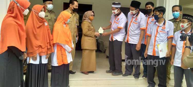 PKS Jombang Jalin Silturahim dengan Bupati Mundjidah