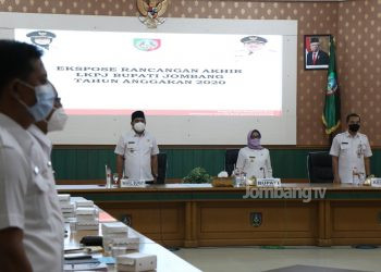 Bupati Mundjidah Sampaikan LKPJ Tahun Anggaran 2020
