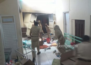 Gudang Penyimpanan Perbelakan RSUD Jombang Terbakar