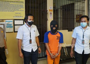 Duh! Tukang Parkir Nekat Setubuhi 2 Anak Kandungnya Yang Masih Di Bawah Umur