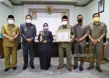 Pemkab Jombang Raih Penghargaan APE Kategori Utama