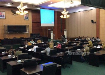 DPRD Jombang Bahas Perda Penyertaan Modal