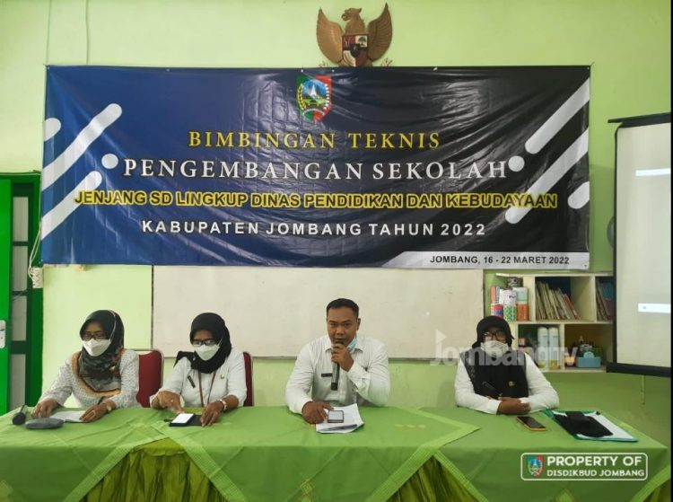 135 Lembaga SD di Jombang Ikuti Bimtek Pengembangan Sekolah