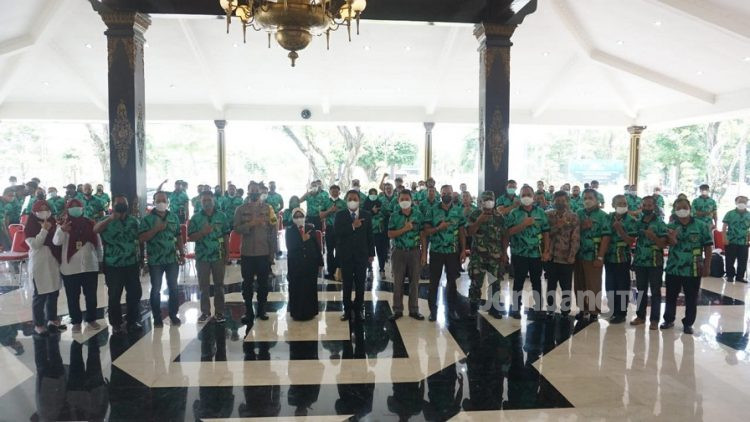 Konsolidasi Cabor KONI Jombang Bupati Mundjidah Wahab Minta Tingkatkan Prestasi