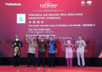 Pemerintah Kabupaten Jombang Borong Penghargaan TOP BUMD 2022