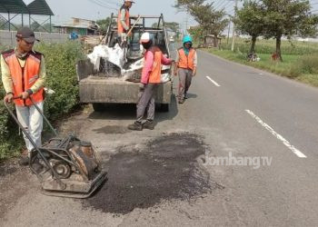 Dinas PUPR Jombang Genjot Perbaikan Ruas Jalan Mojoagung-Mojoduwur dan Cangkringrandu-Karangdagangan