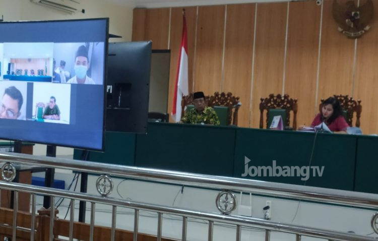 Mucikari Oknum Jaksa Cabul Bojonegoro di Vonis 11 Bulan Penjara