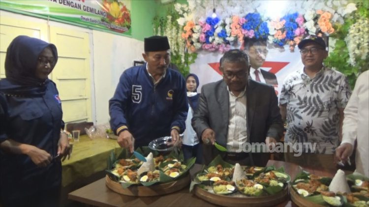 Partai NasDem dan Relawan Anies Baswedan Sepakat Kolaborasi Menangkan Anies di Jombang