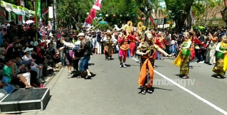 Penonton Jombang Culture Festival Pingsan dan Meninggal Dunia