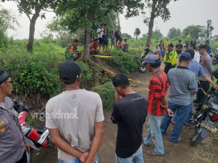 Kelelahan, Pencari Rumput Ditemukan Tewas di Pinggir Jalan