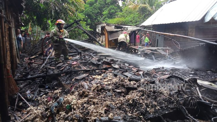 Ditinggal Bekerja, Rumah Terkabar