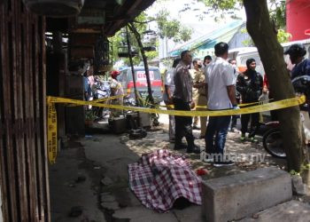 Tawarkan Burung, Pria Paru Baya Tewas Terjatuh