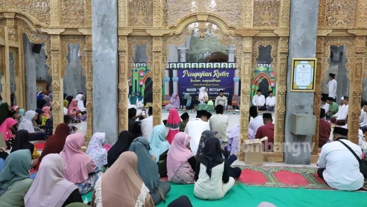 Ini Yang Disampaikan Bupati Jombang Dalam Pengajian Di Masjid Darul Muttaqin Sumobito