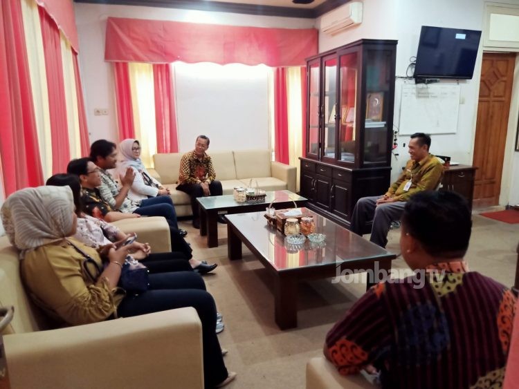 Bahas Tata Kota dan Propemperda DPRD Jombang Terima Kunjungan DPRD Pemalang dan Klaten