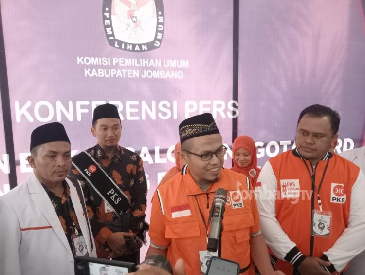 18 Persen Bacaleg Milenial di Daftarkan PKS Jombang ke KPU