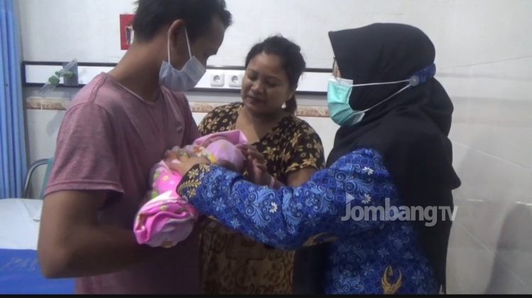 6 Bayi Lahir Tepat di Hari Kemerdekaan di RSUD Jombang