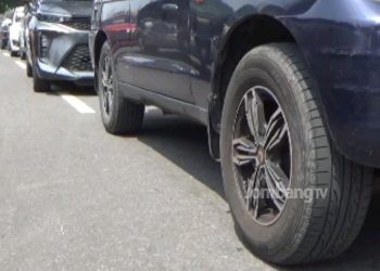 Empat Kali Kontra Flow, Pemudik di Jalur Arteri Jombang Masih Terjebak Macet