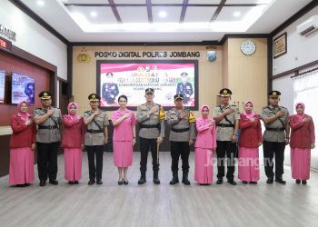 Kapolres Jombang Pimpin Sertijab Kabagren dan Kapolsek Sumobito
