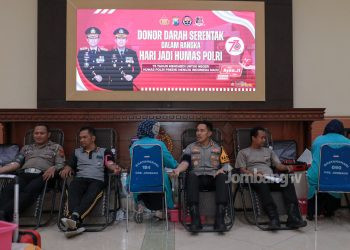 Hari Jadi Humas Polri Ke – 73, Polres Jombang Ajak Anggotanya Donor