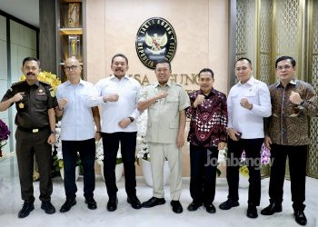 Menteri Nusron Temui Jaksa Agung untuk Pemberantasan Mafia Tanah