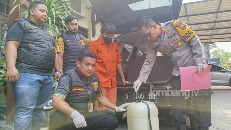 Salahgunakan BBM Bersubsidi, Pasutri di Jombang Ditangkap