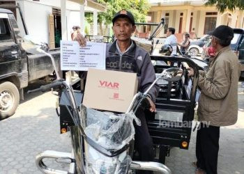 Poktan Soko Kecamatan Kudu Jombang Terima Bantuan Angkut Roda Tiga untuk Petani Tembakau Dari DBHCHT Tahun 2024