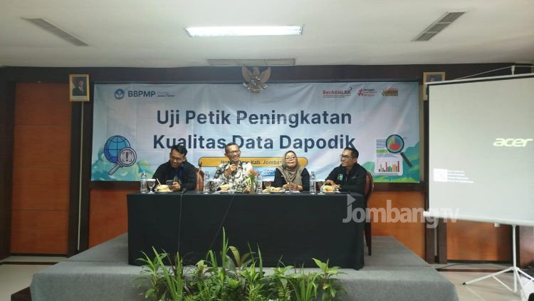 Gandeng BBPMP Provinsi Jawa Timur, Disdikbud Jombang Gelar Uji Petik Peningkatan Kualitas Dapodik