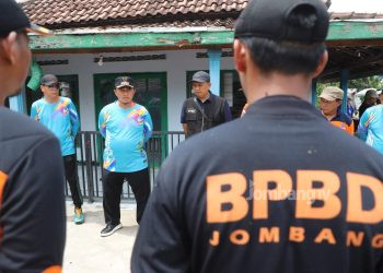 Kunjungi Rumah Duka Korban Tenggelam, Pj Bupati Jombang Ingatkan Kewaspadaan Terhadap Bencana