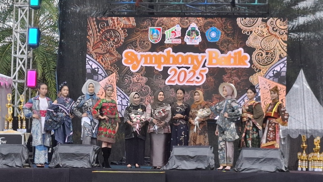 Lomba Desain Baju Batik Lokal 2025: Menyulam Kembali Tradisi untuk Generasi Masa Depan