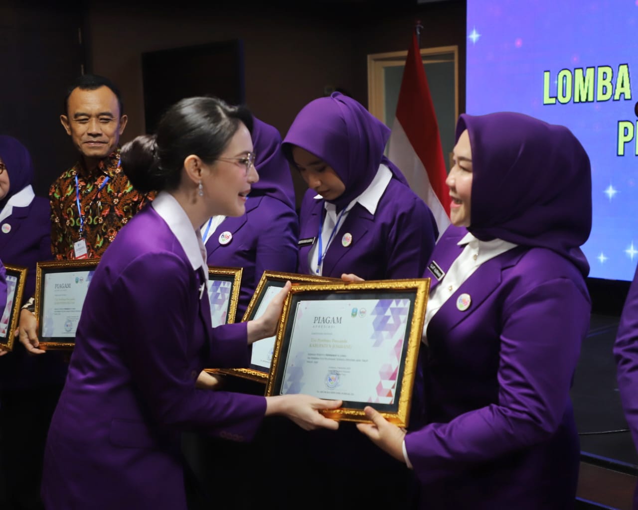 Prestasi Jombang: Masuk 8 Besar Tim Pembina Posyandu Terbaik Jatim, Yuliati Tegaskan Komitmen Transformasi Layanan