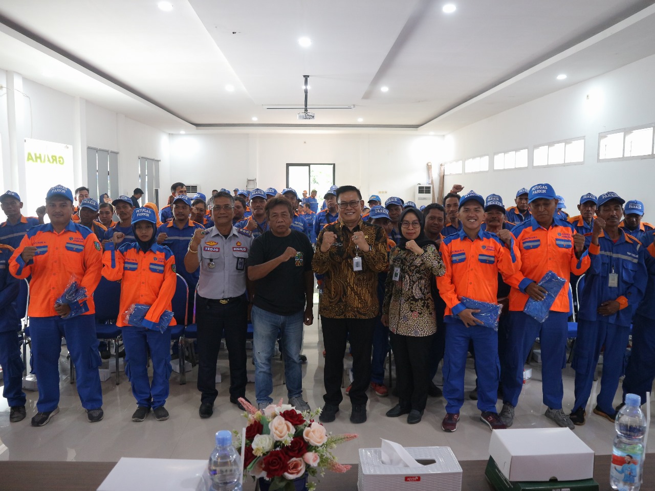 Dishub Jombang Perkuat Pembinaan Petugas Parkir, Tegaskan Standarisasi Layanan dan Ketertiban Ruang Jalan