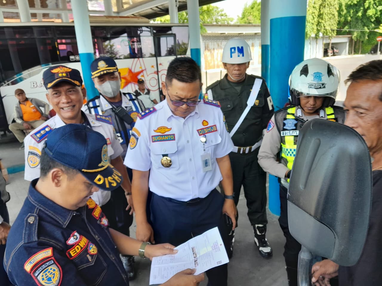 Jalanan Ditertibkan! Dishub Jombang Intensifkan Operasi Gabungan