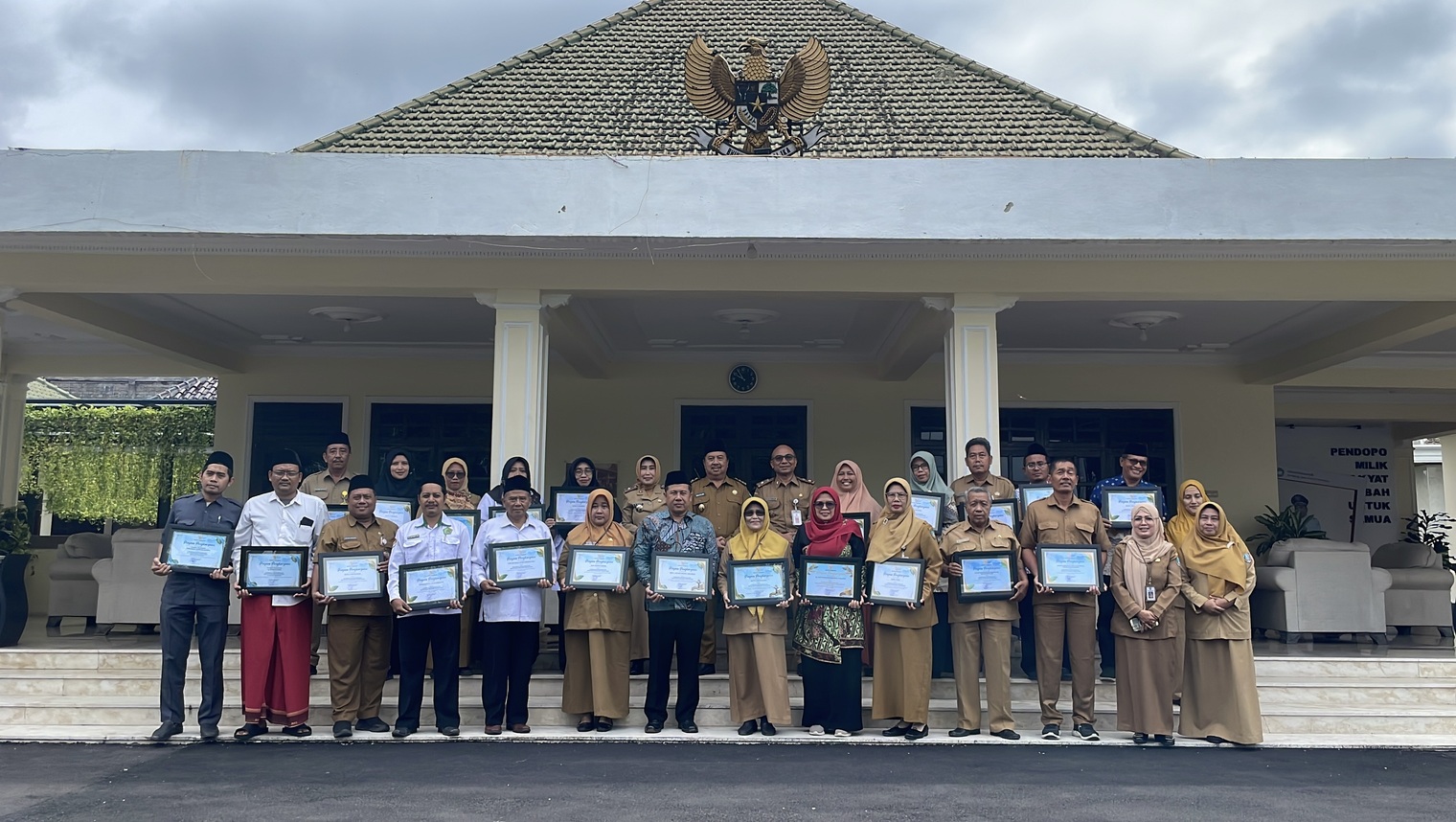 Prestasi Hijau Jombang, Bupati Warsubi: Lingkungan Adalah Warisan untuk Generasi Mendatang