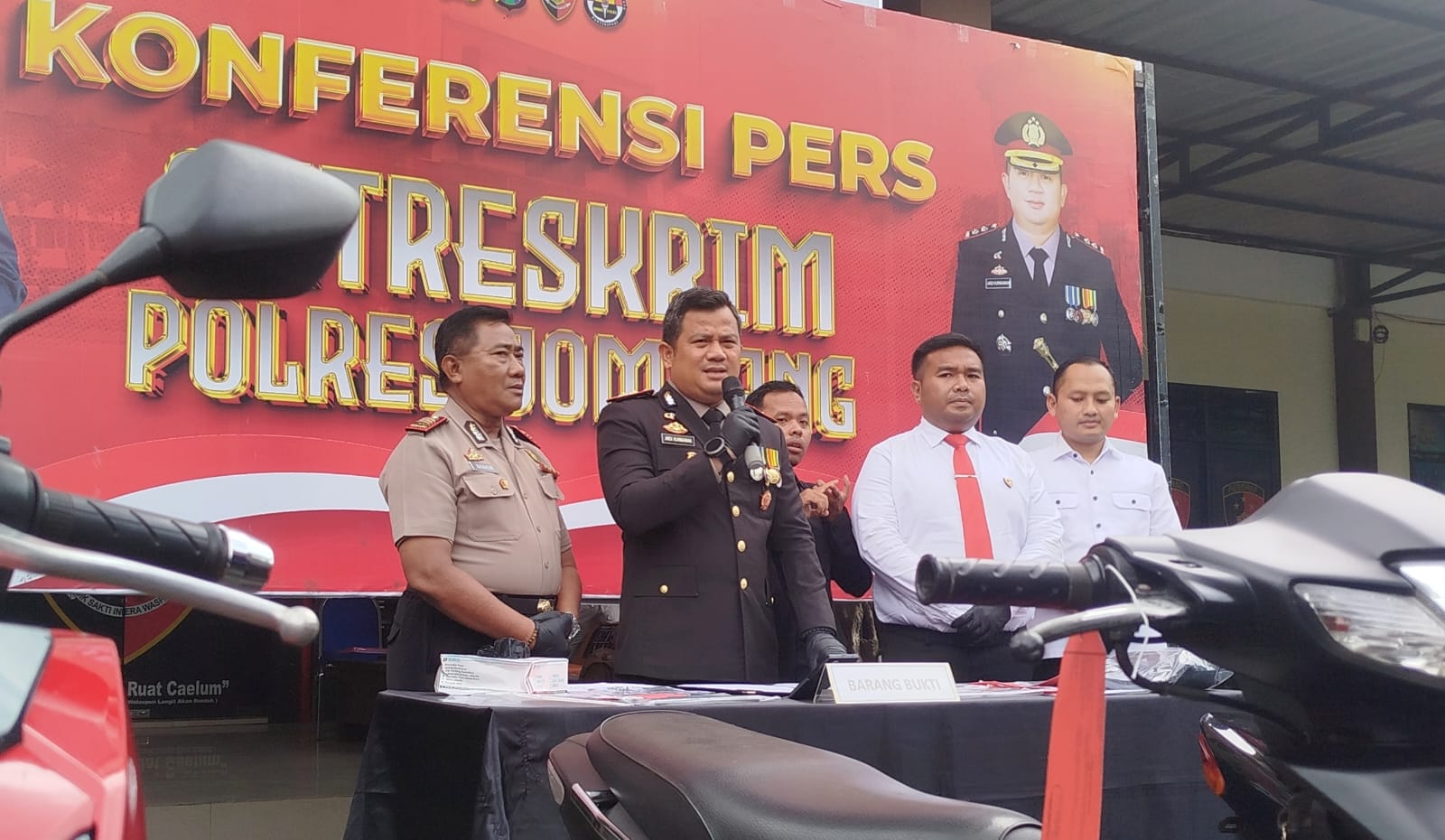 Sikat Mafia Curanmor: Polres Jombang Ringkus 17 Pelaku, Puluhan Motor Disita