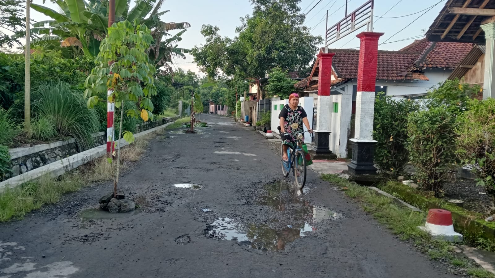 Koordinasi Cepat, Jalan Desa Mojowarno Segera Dibenahi