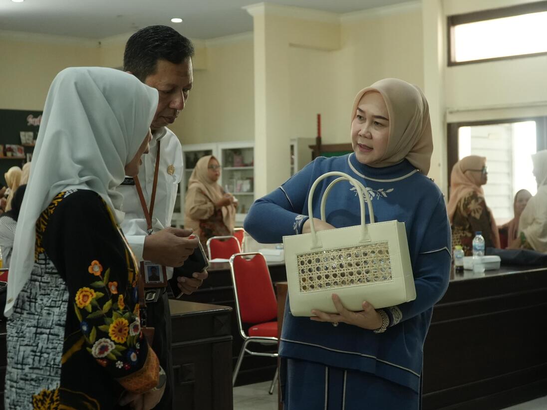 Semangat UMKM Menguat di Gedung PKK, Dinkop Jombang Gelar Pelatihan Peningkatan Kualitas Olahan Kue dan Roti