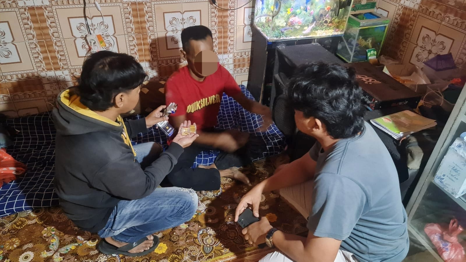 Satresnarkoba Polres Jombang Ringkus Kuli Bangunan Pemilik Ratusan Pil Koplo