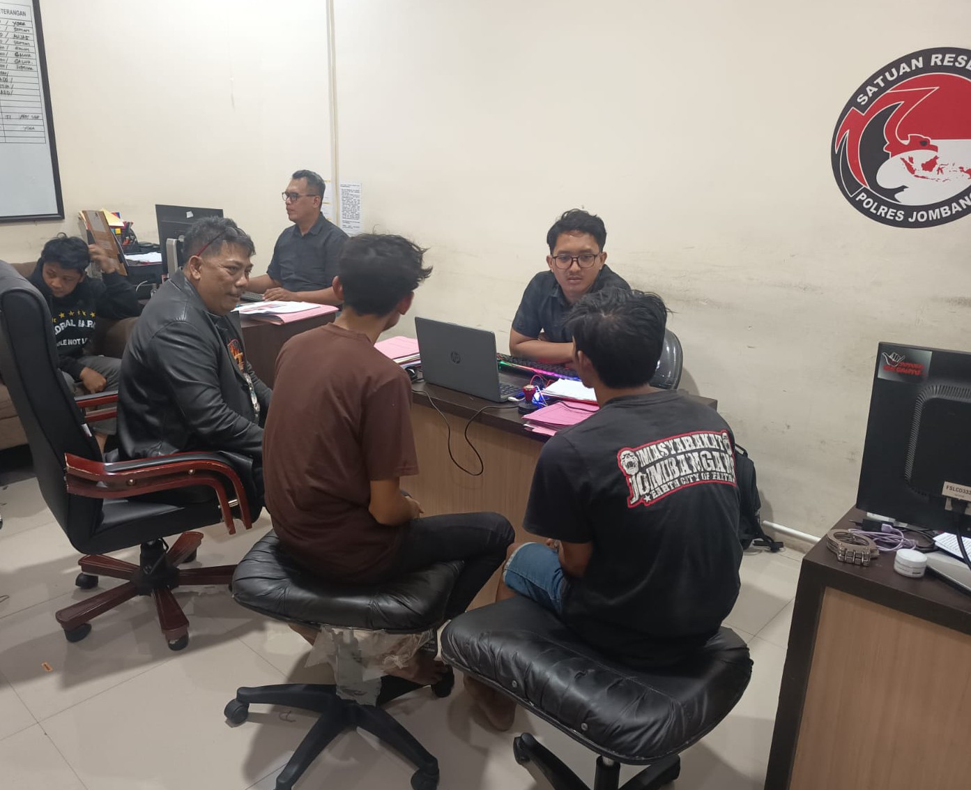 Residivis di Jombang Diciduk: Polisi Amankan 49 Gram Sabu dan Uang Tunai