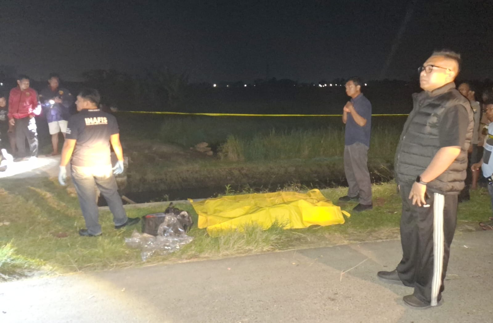 Geger, Warga Megaluh Jombang Temukan Mayat Pria Mengapung di Saluran Irigasi